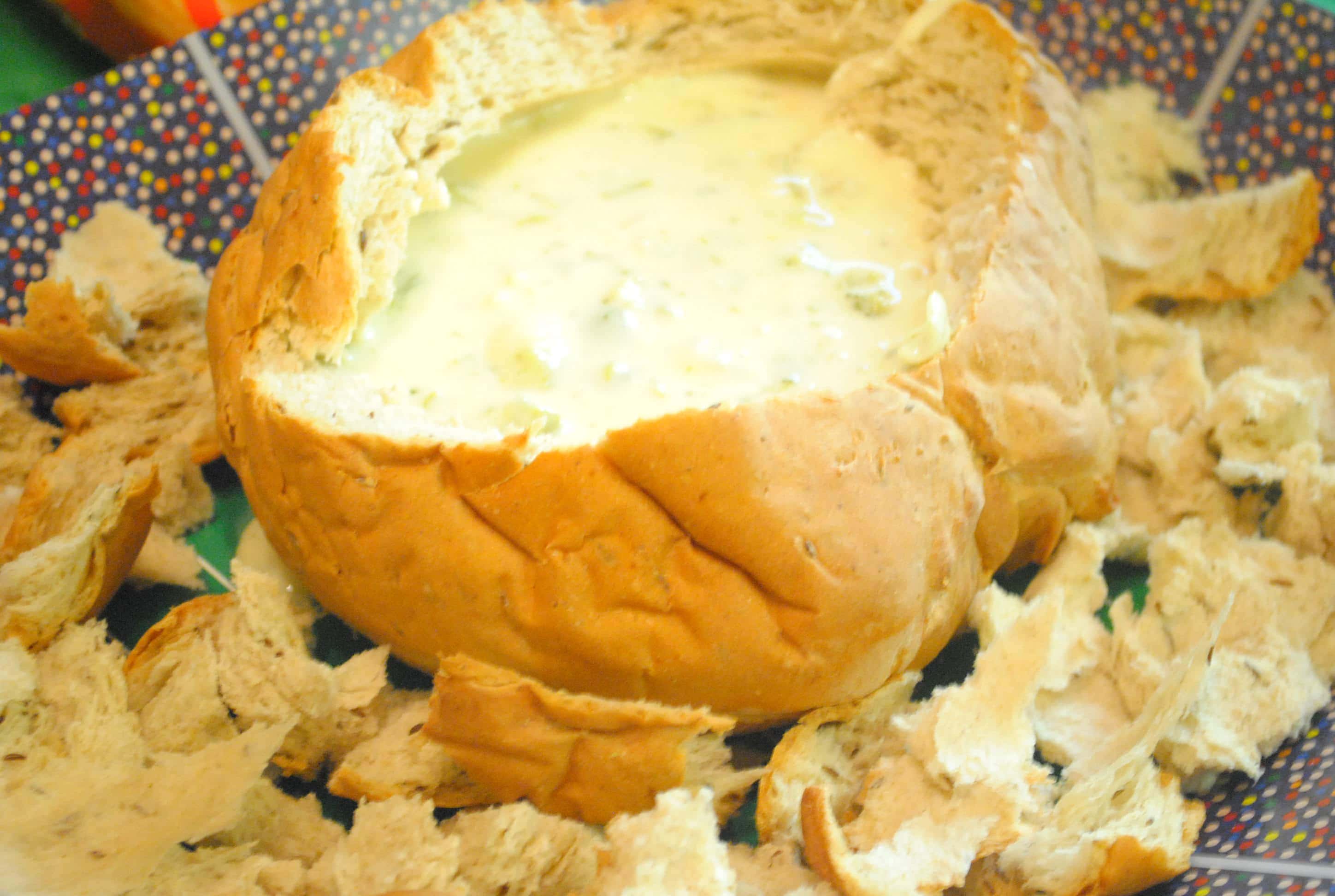 Homegating Party with Knorr Homestyle Stock
