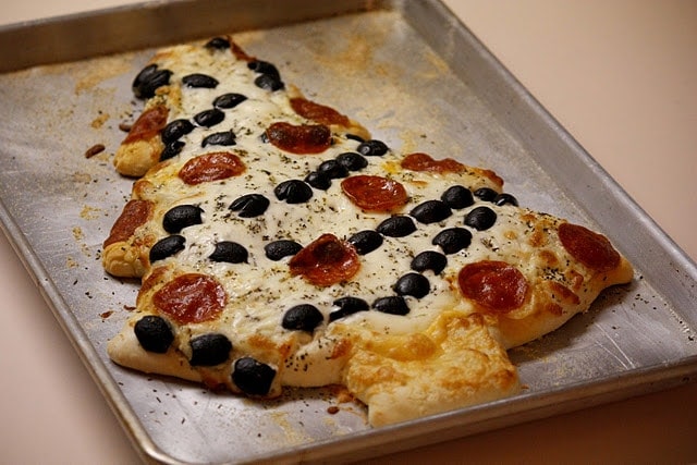 Pinterest Project: Christmas Pizza