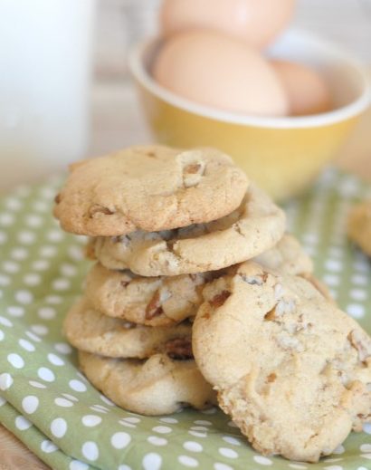 Pecan Crisp Cookies