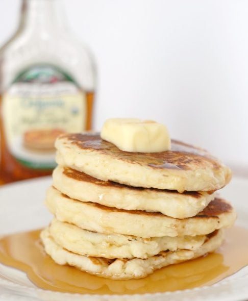 Fluffy Buttermilk Pancakes with Maple Syrup
