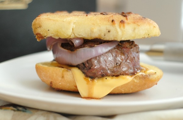 Grilled Sirloin Steak Sandwiches