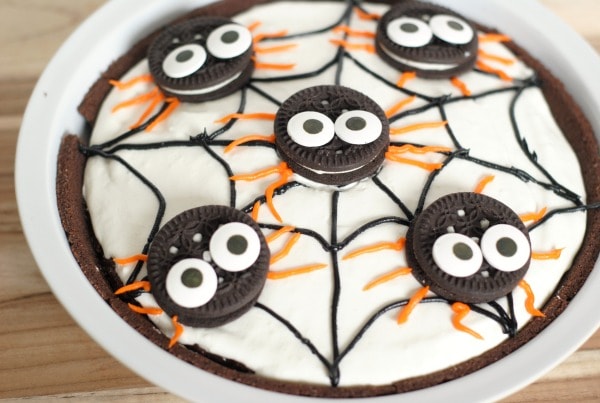 Spider Pudding Pie