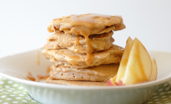 Quick & Easy Caramel Apple Pancakes