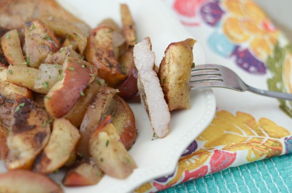 Baked Apple Cinnamon Pork Chops