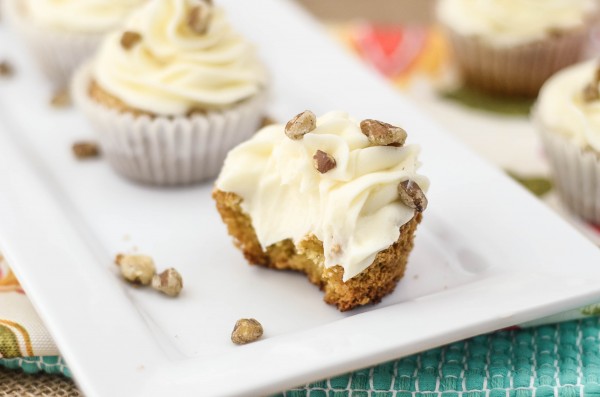 gluten free carrot cake cupcakes