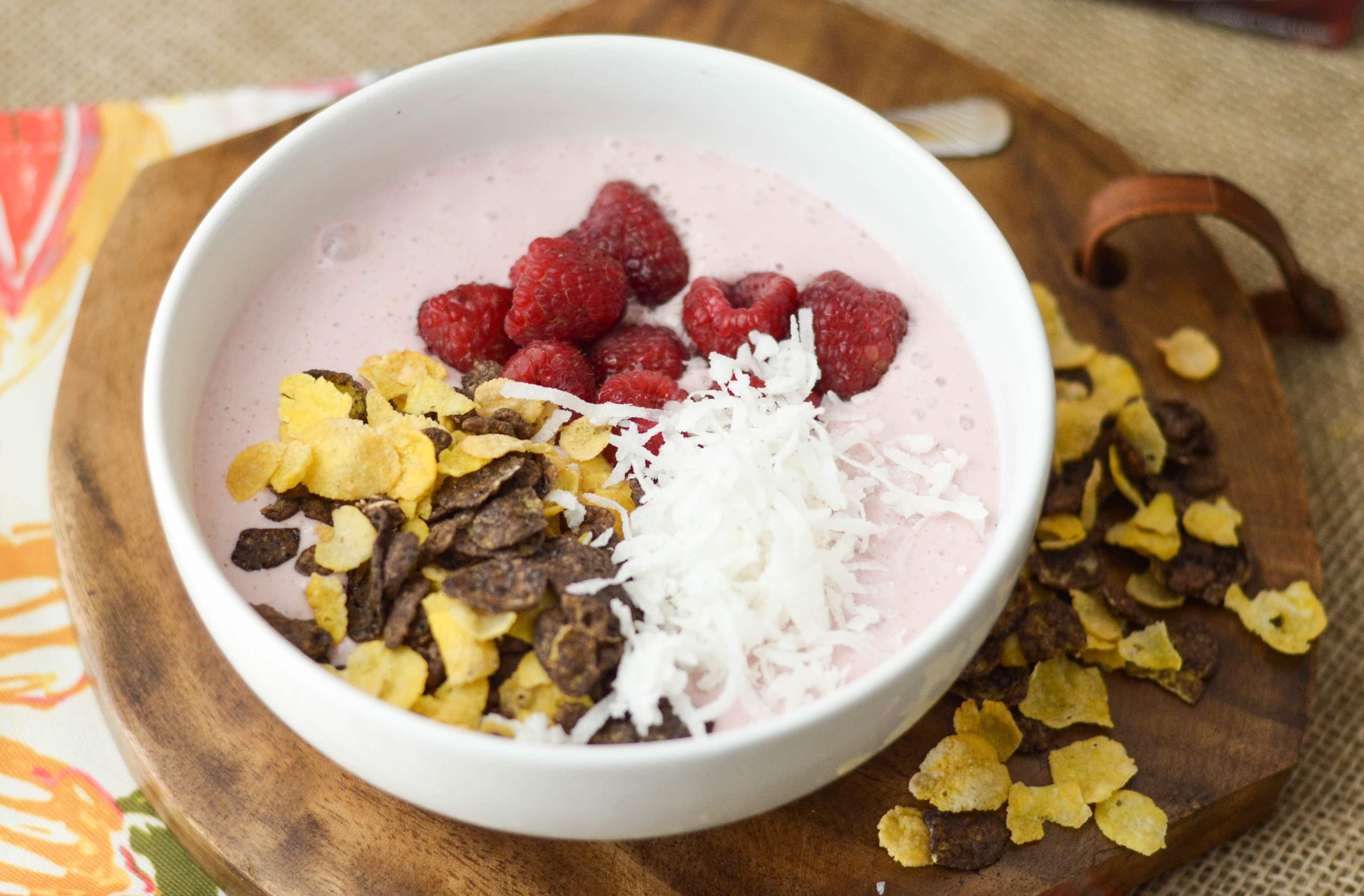 Raspberry Smoothie Bowl