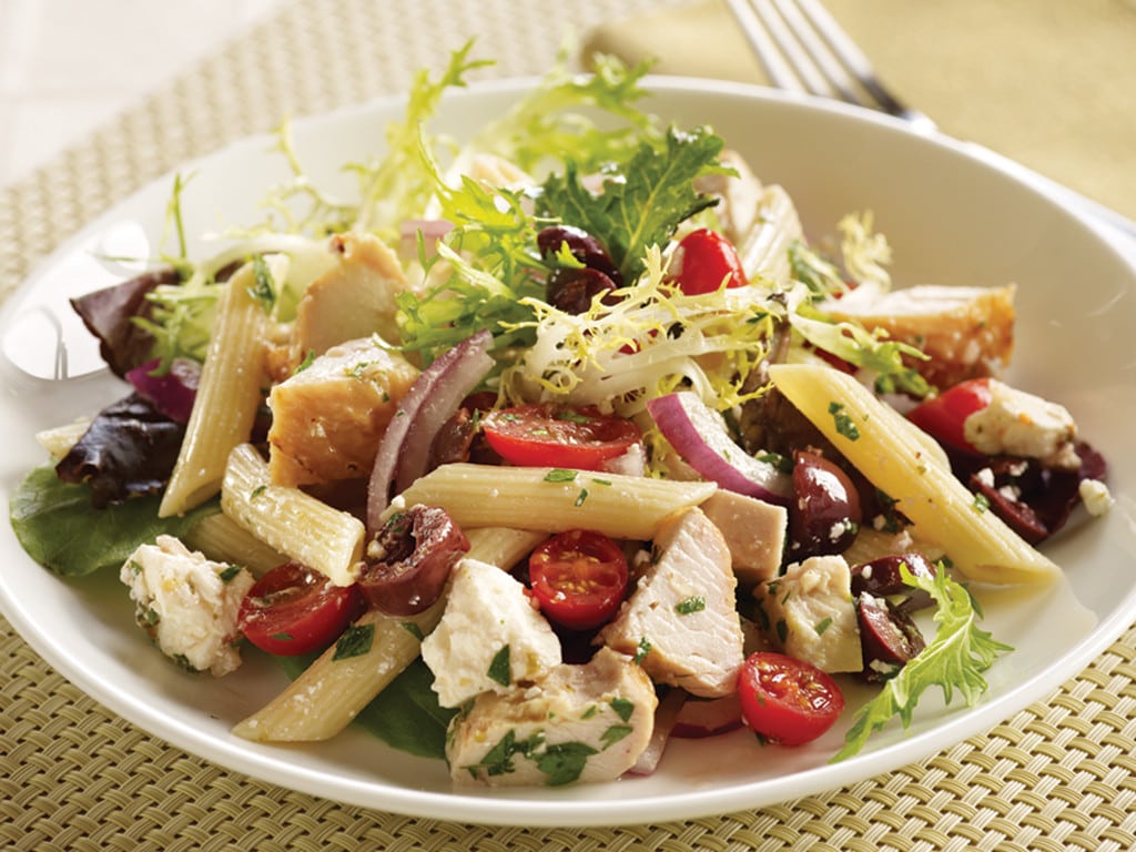 The Perfect Pasta Salad for Summer Cookouts
