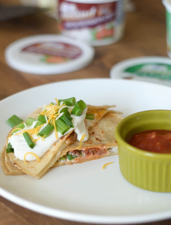 French Onion Cheesy Chicken Quesadillas #MealPlanningwithHiland AD
