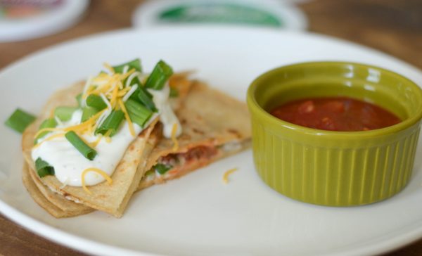 French Onion Cheesy Chicken Quesadillas #MealPlanningwithHiland AD