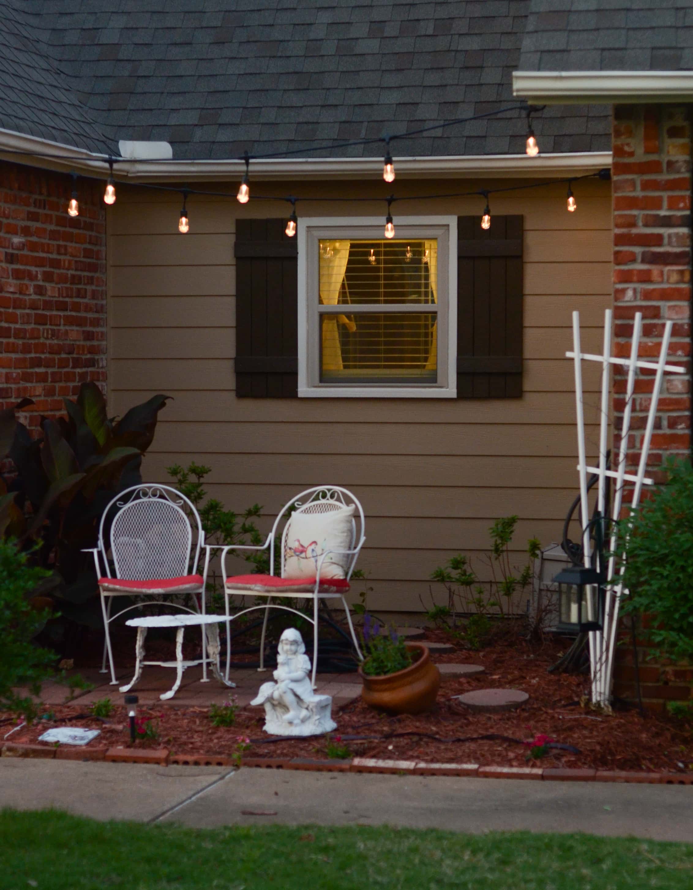 Brighten Up the Patio with Enbrighten Seasons