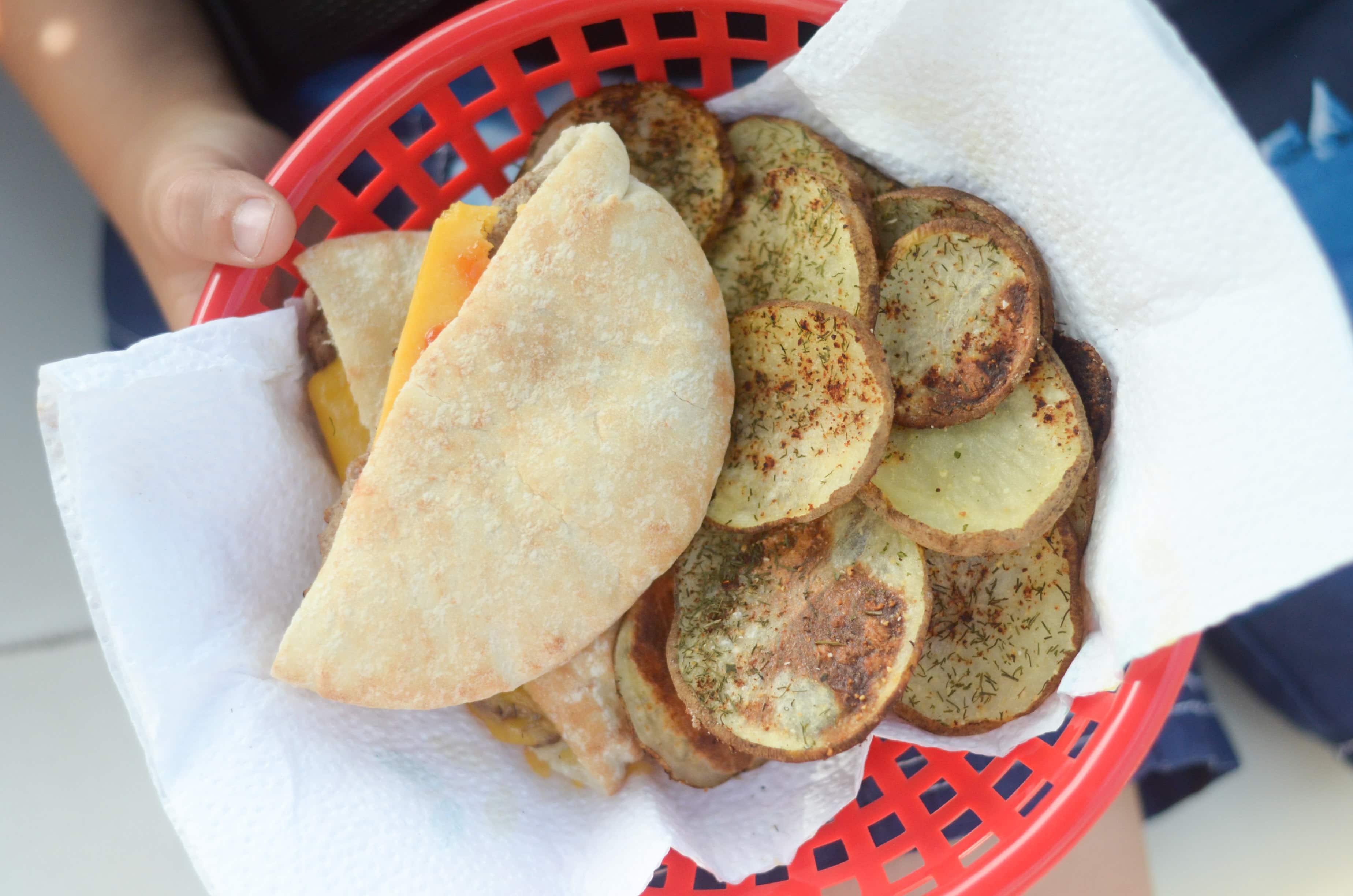 Baked Garlic Chili Potato Chips