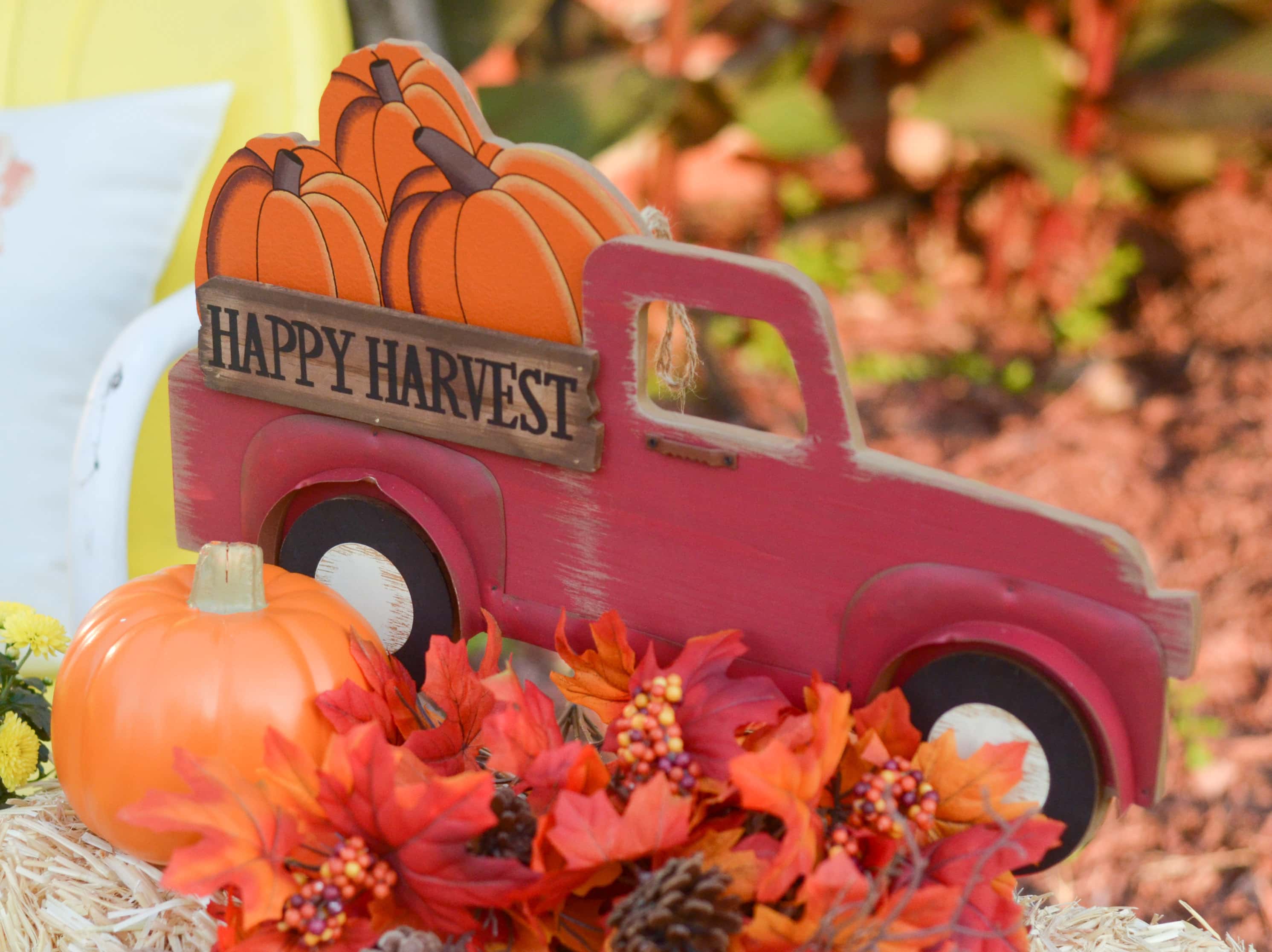 Decorating Tips for a Fall Front Porch