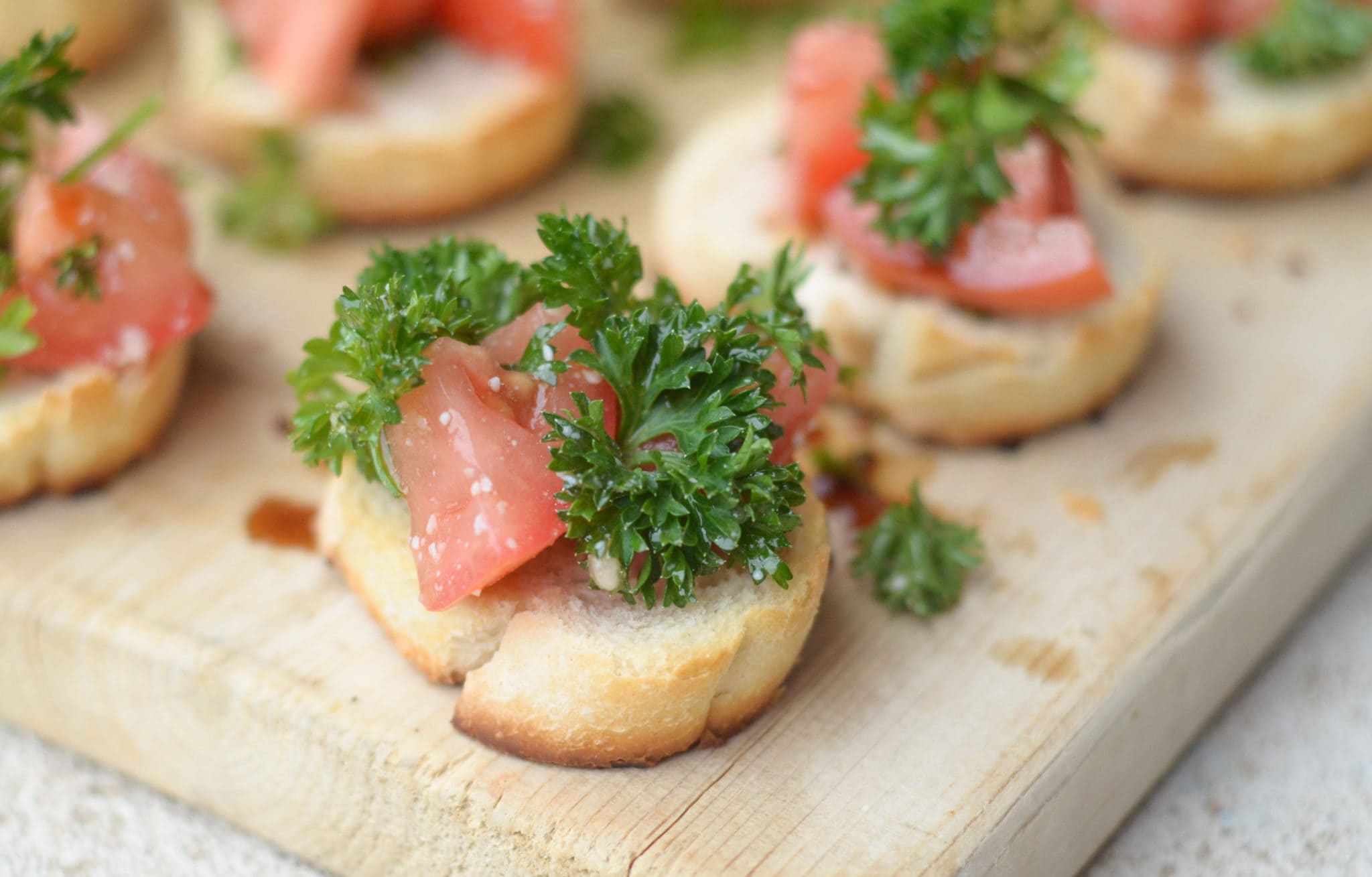 Bruschetta Crostini