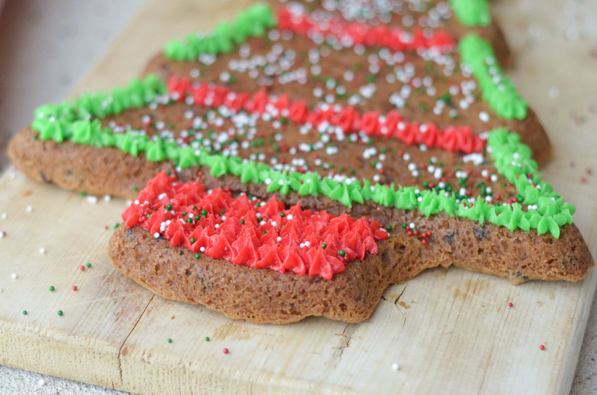 Gluten-Free Christmas Tree Cookie Cake