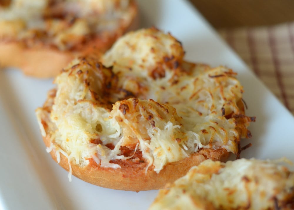 Air Fryer Pizza Bagels