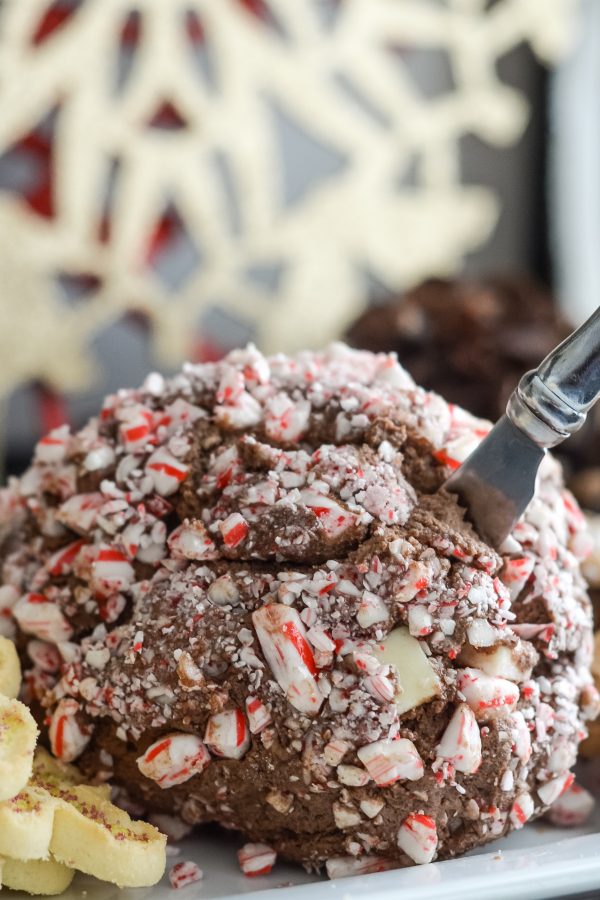 Peppermint Mocha No Bake Cheesecake Ball