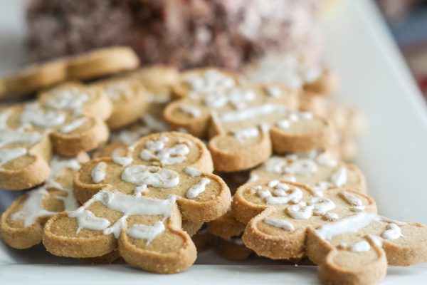 Peppermint Mocha No Bake Cheesecake Ball