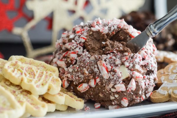 Peppermint Mocha No Bake Cheesecake Ball