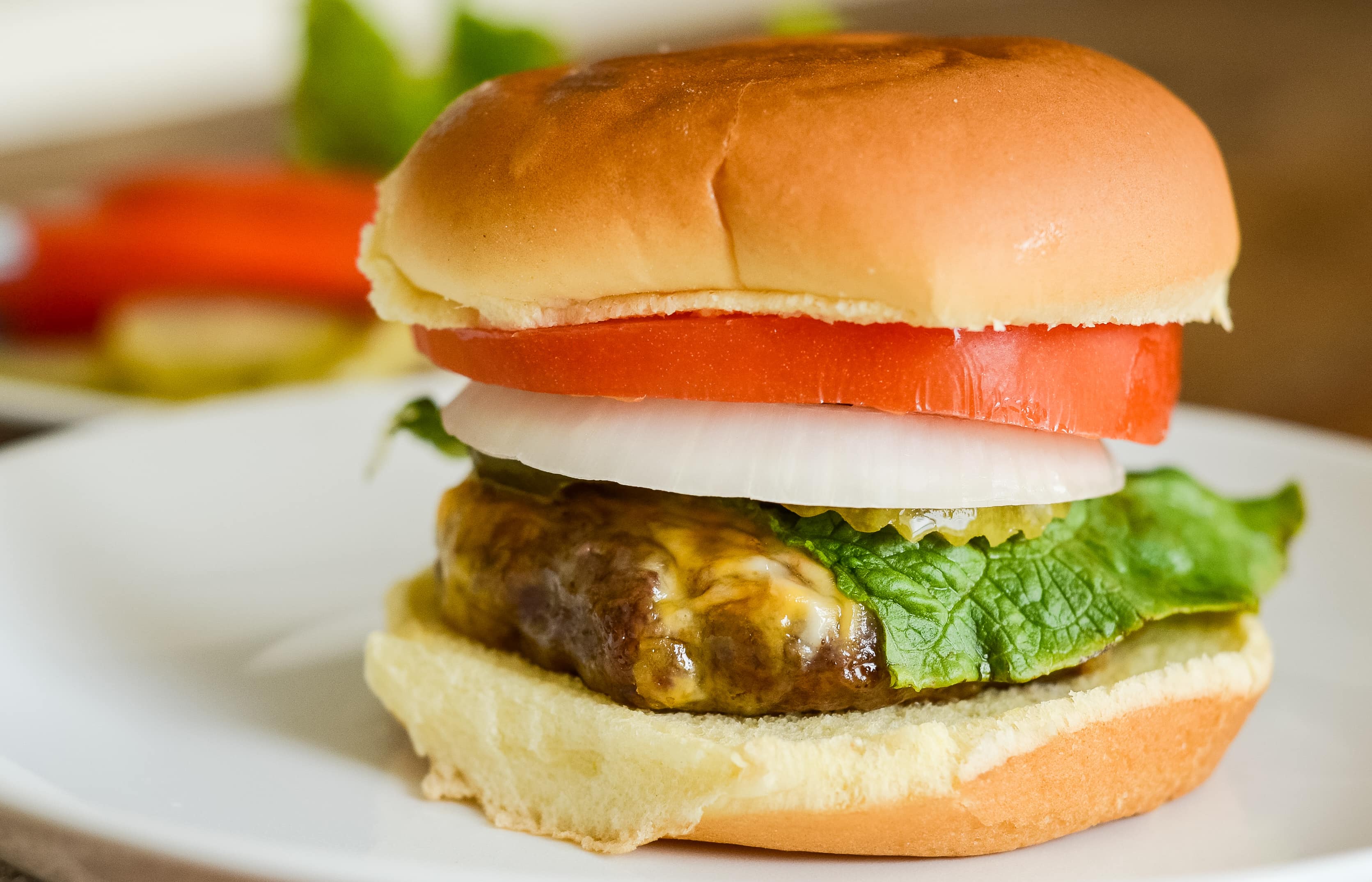 Easy Air Fryer Cheeseburgers