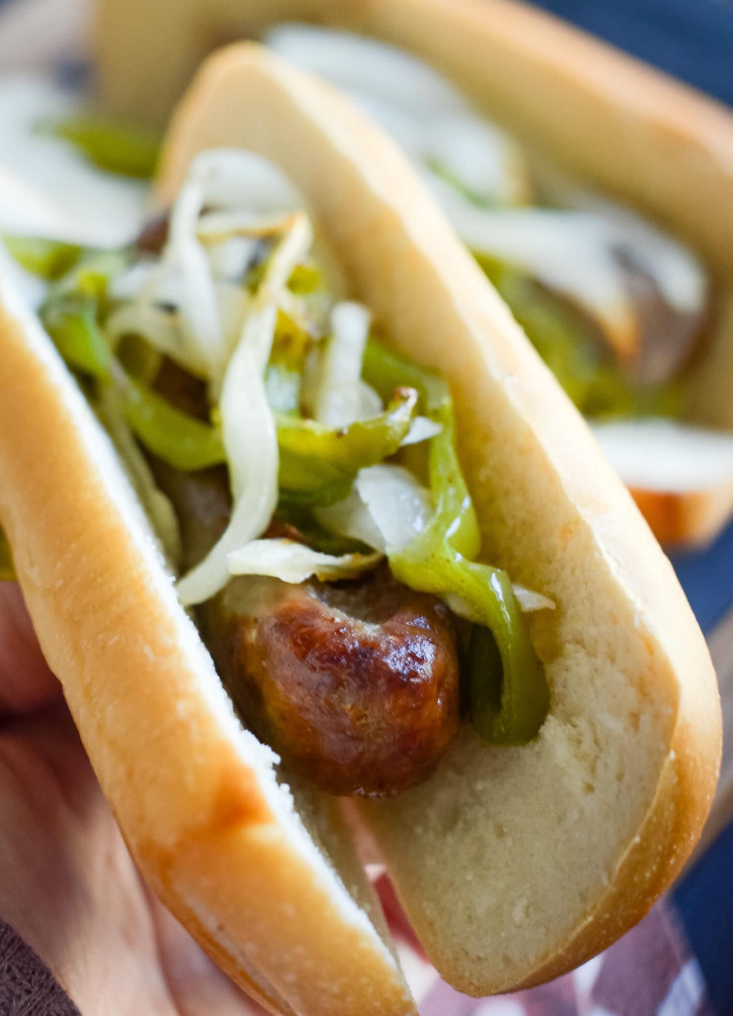 Easy Air Fryer Beer Brats (Ninja Foodi Recipe)