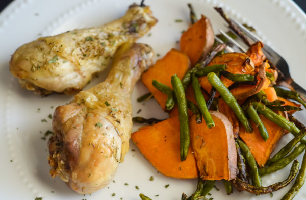Ninja Foodi Chicken Legs with Vegetables