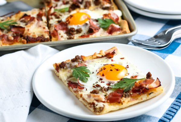 Easy Breakfast Pizza (Gluten-Free)