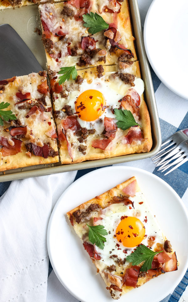 Easy Breakfast Pizza (Gluten-Free)