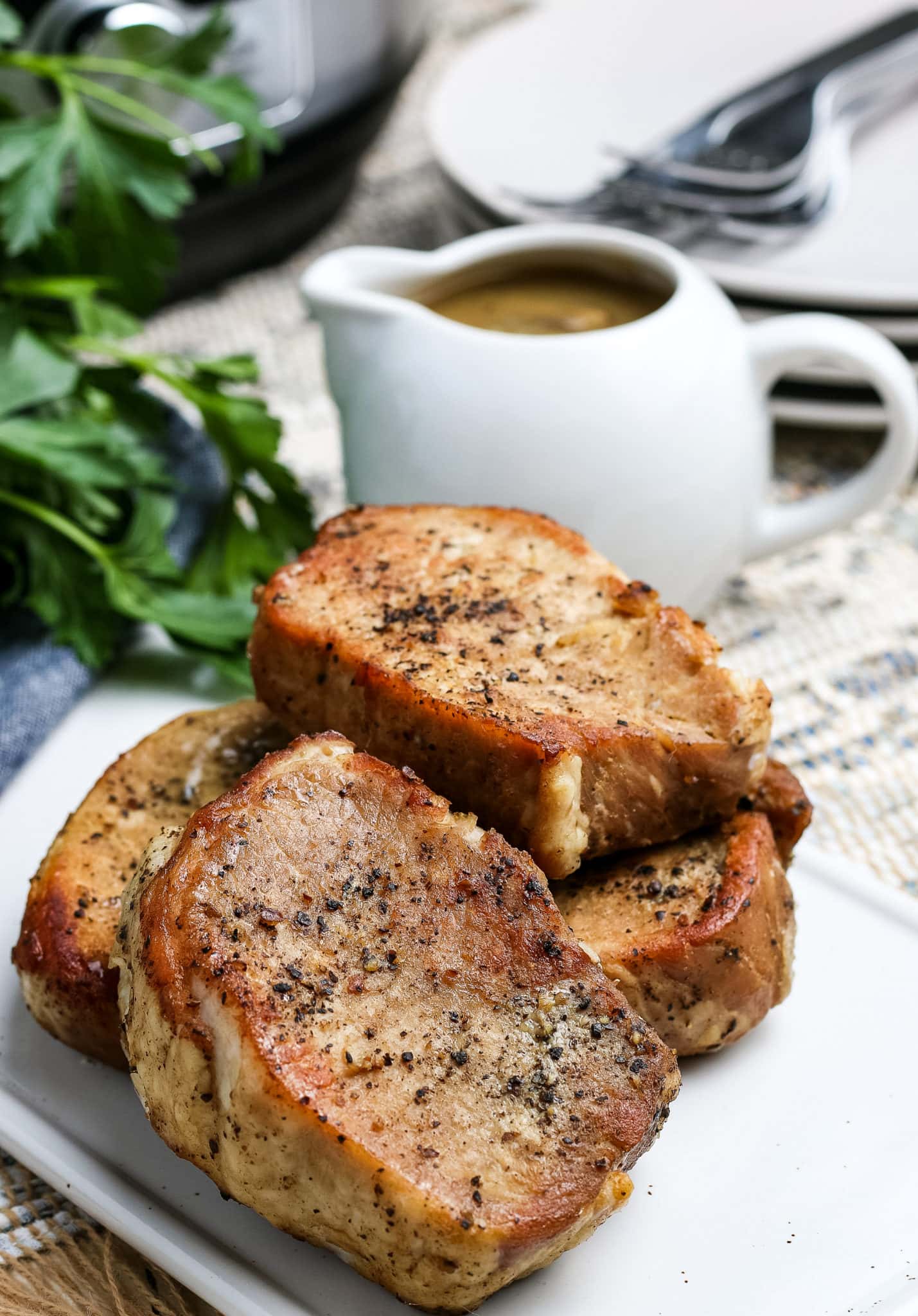 Ninja Foodi Pork Chops with Gravy