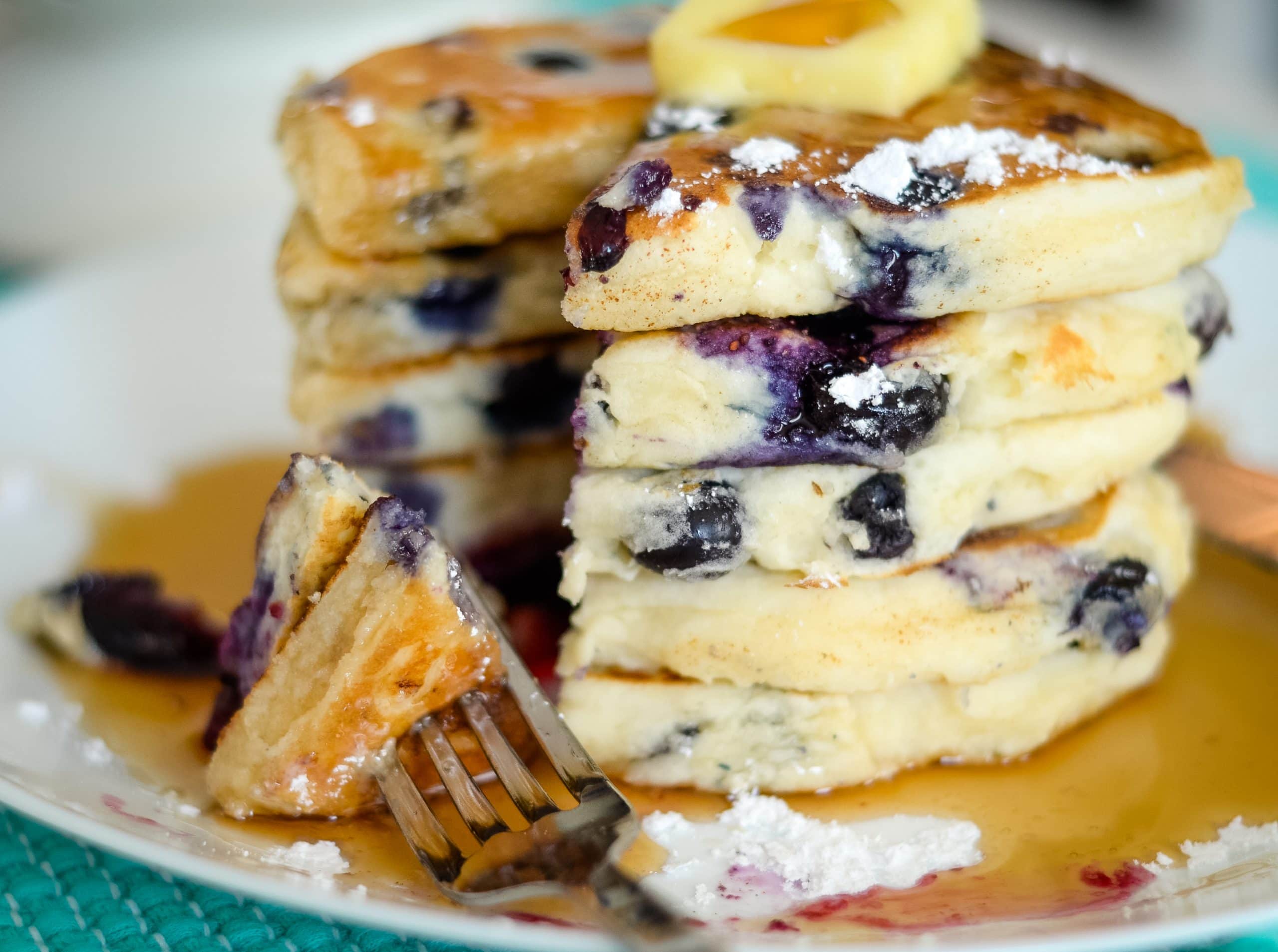 Gluten-Free Fluffy Blueberry Pancakes