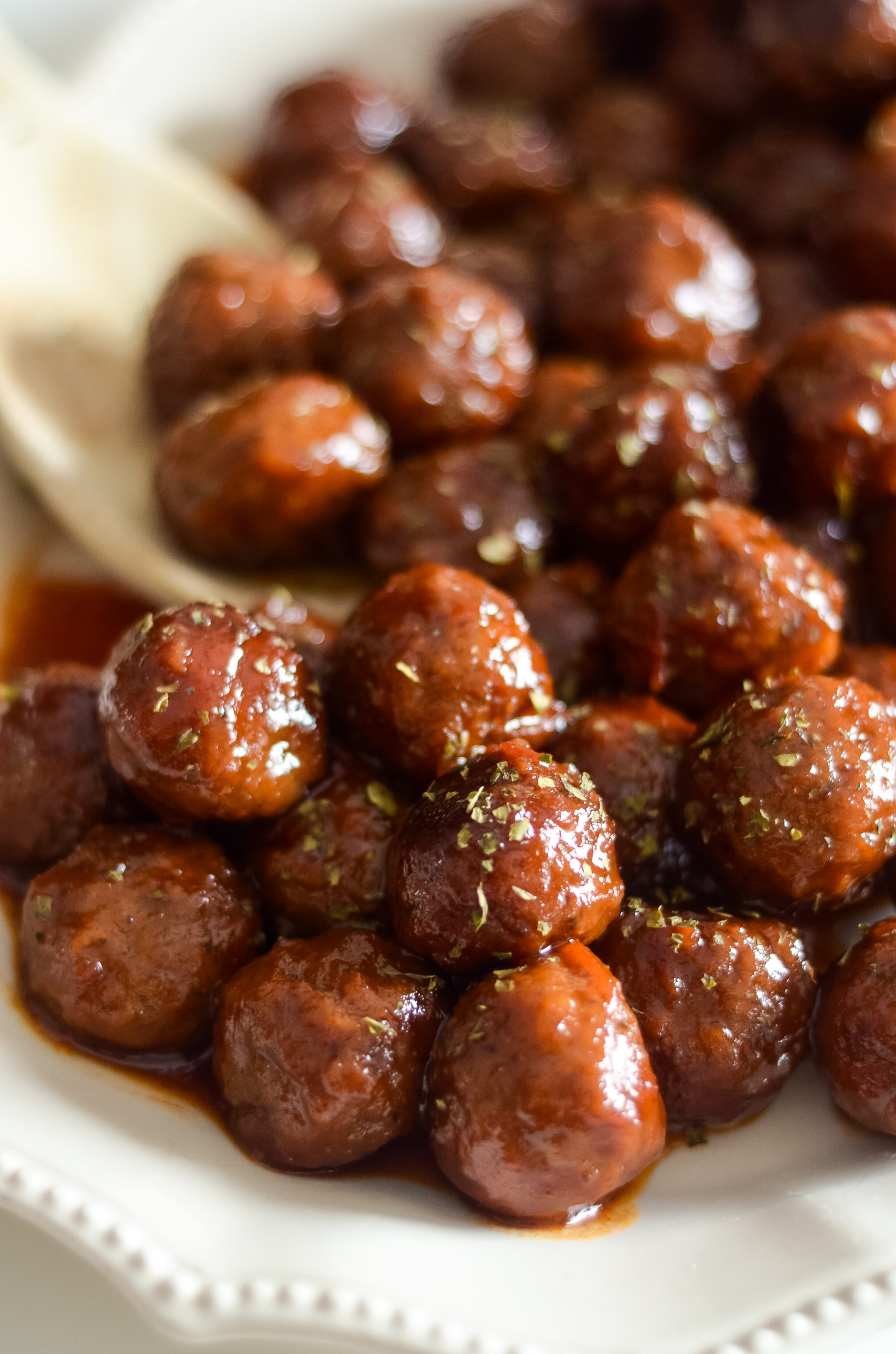 Pressure Cooker Grape Jelly Meatballs