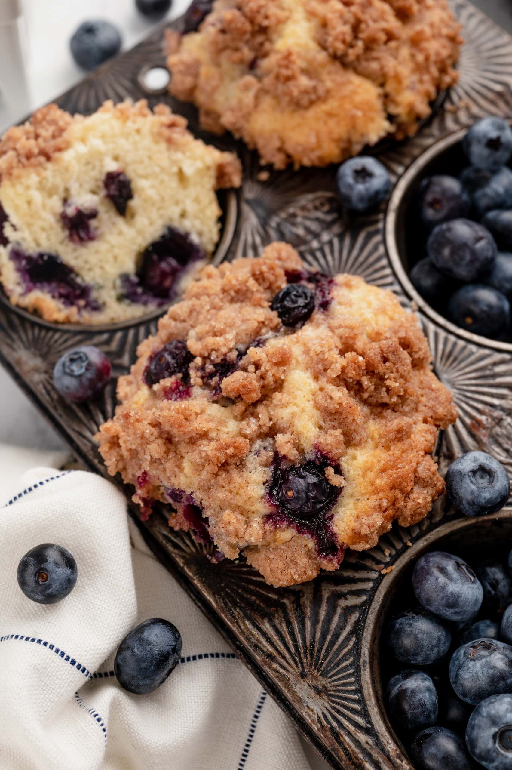 Gluten-Free Blueberry Muffins with Crumble Topping