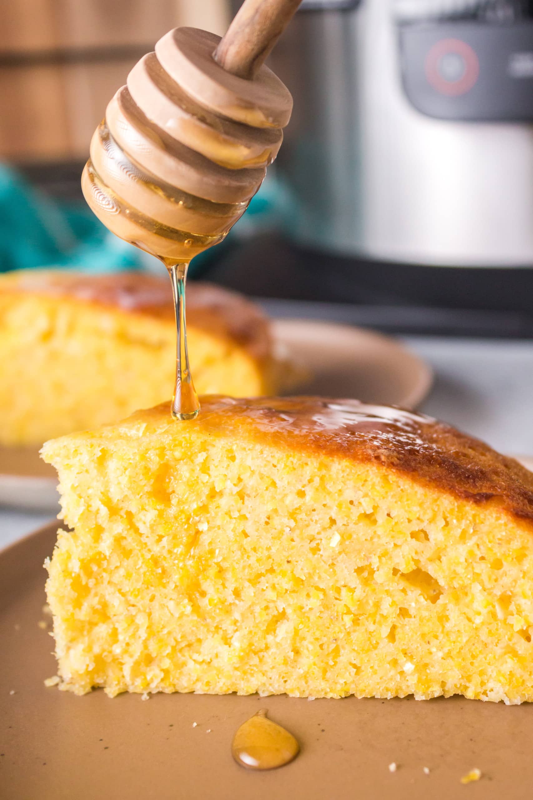 Ninja Foodi Cornbread (Gluten-Free Optional)