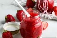 Effortless Homemade Strawberry Sauce