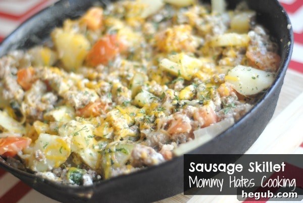 Delicious Sausage Skillet with eggs, potatoes, and vegetables