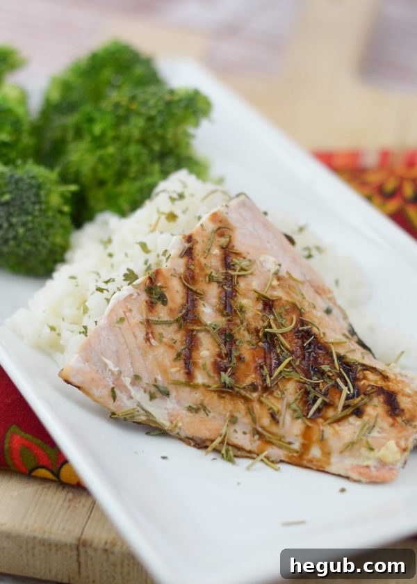 Golden Maple Grilled Salmon 6 Maple Glazed Grilled Salmon