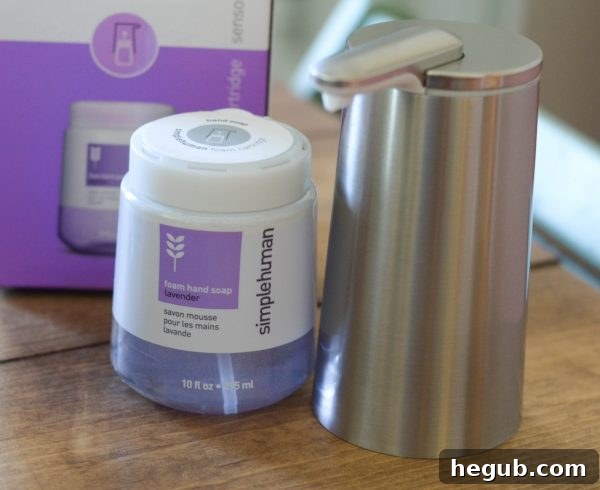 Babbleboxx Holiday Host and Toast Essentials