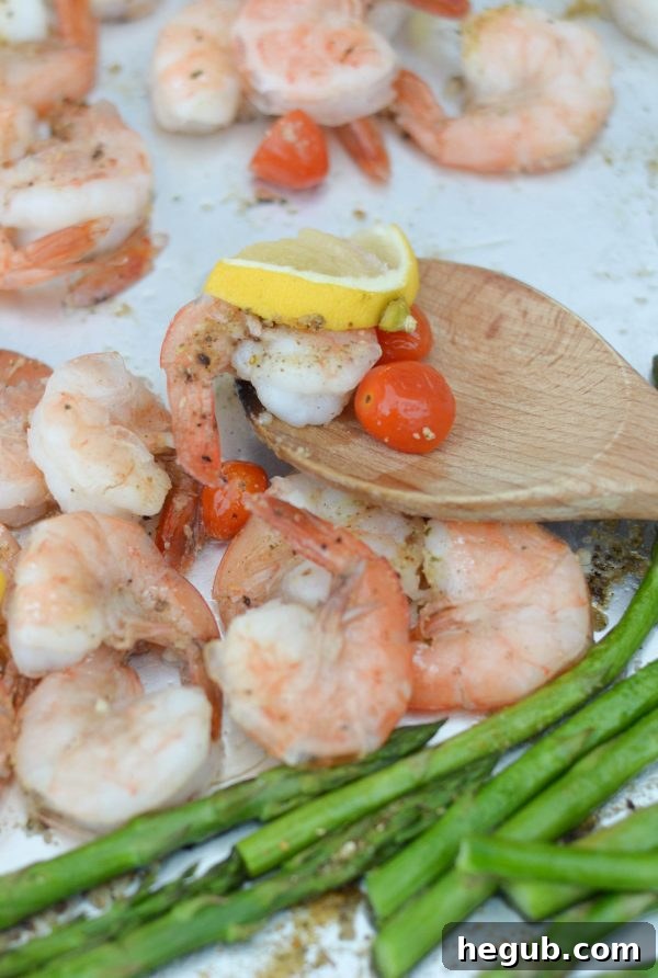 Sheet Pan Lemon Garlic Shrimp, a healthy and quick dinner idea.