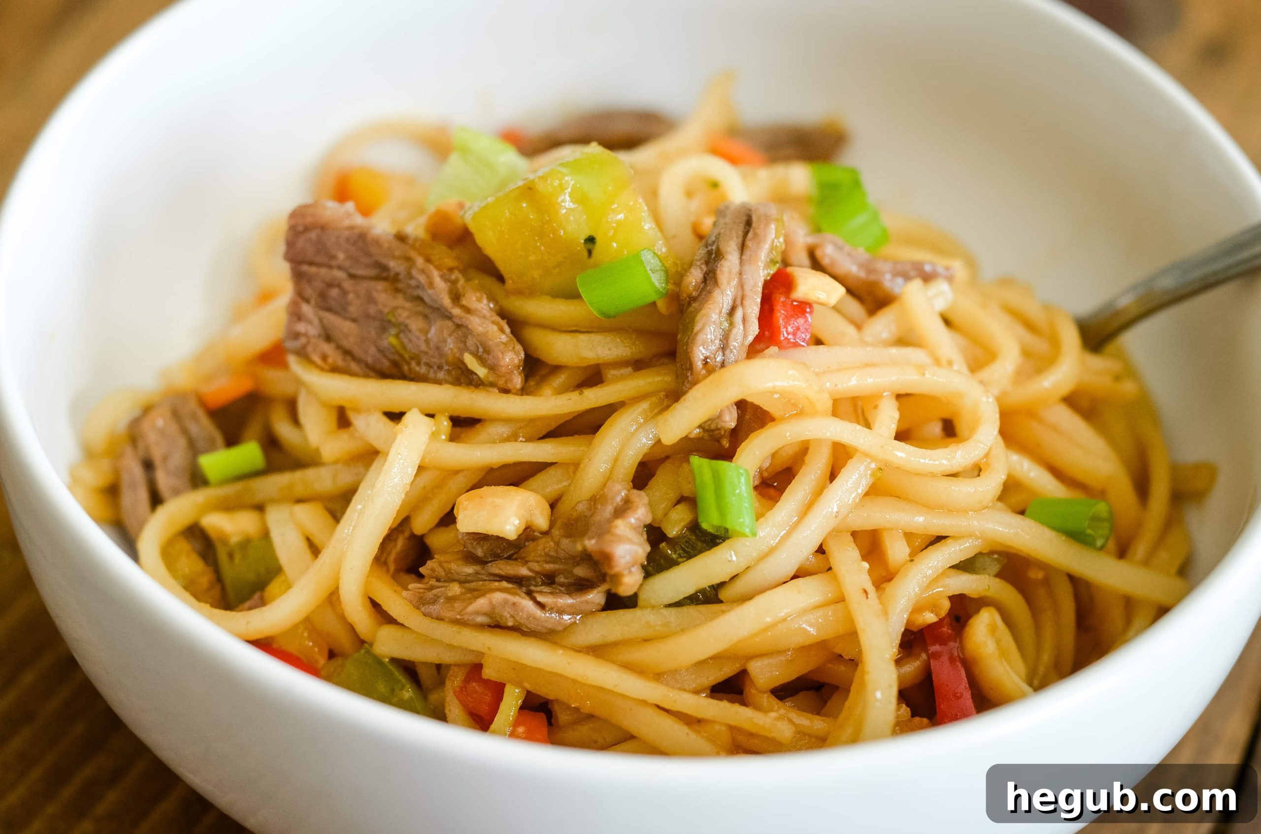 Delicious Easy Beef Pad Thai