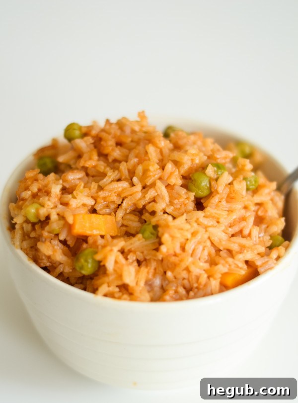 ninja foodi spanish rice, a vibrant and flavorful side dish cooked in a Ninja Foodi