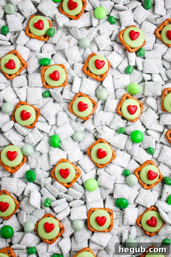 grinch pretzel bites