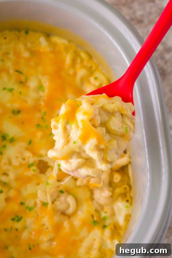 slow cooker mac and cheese with green chiles