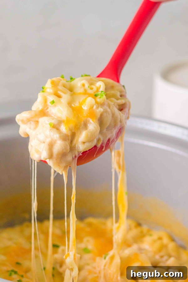 slow cooker mac and cheese with green chiles