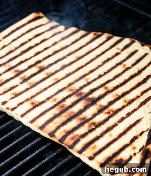 How to Make Grilled Pizza